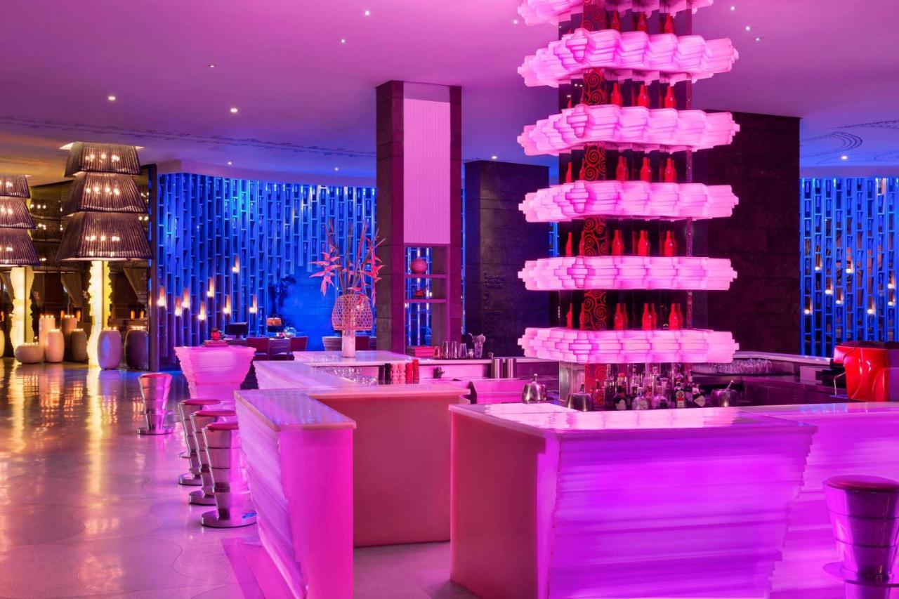 فندق دابليو بالي - سمينياك المظهر الخارجي الصورة The bar at the W London