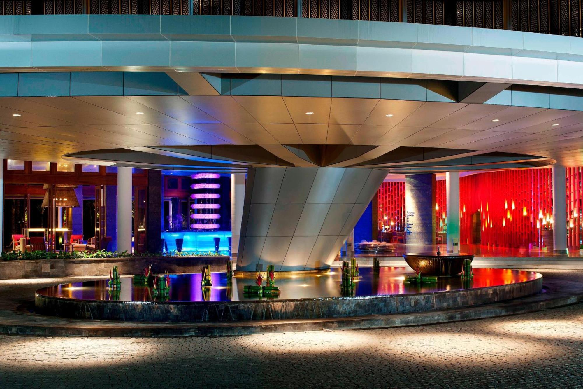 فندق دابليو بالي - سمينياك المظهر الخارجي الصورة The lobby of the hotel